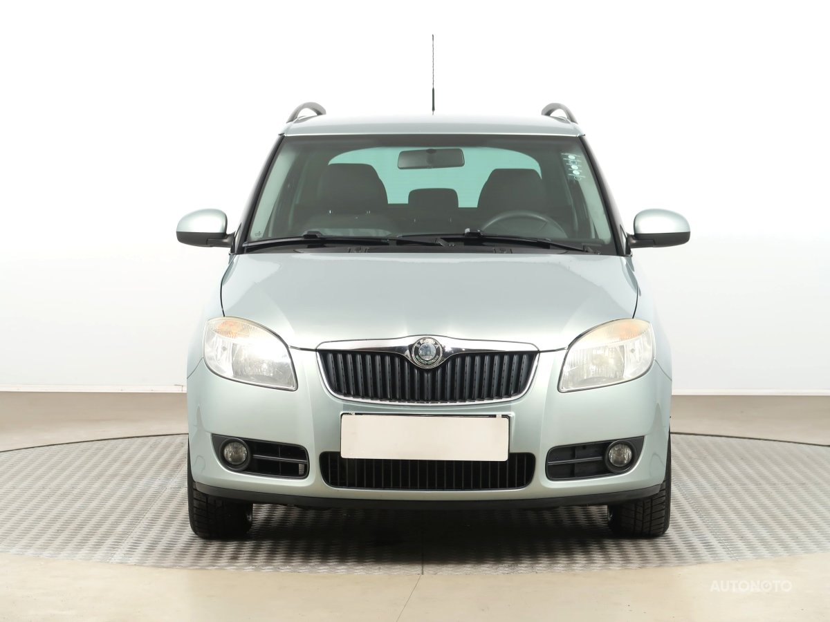 Škoda Fabia, 2010 - pohled č. 2