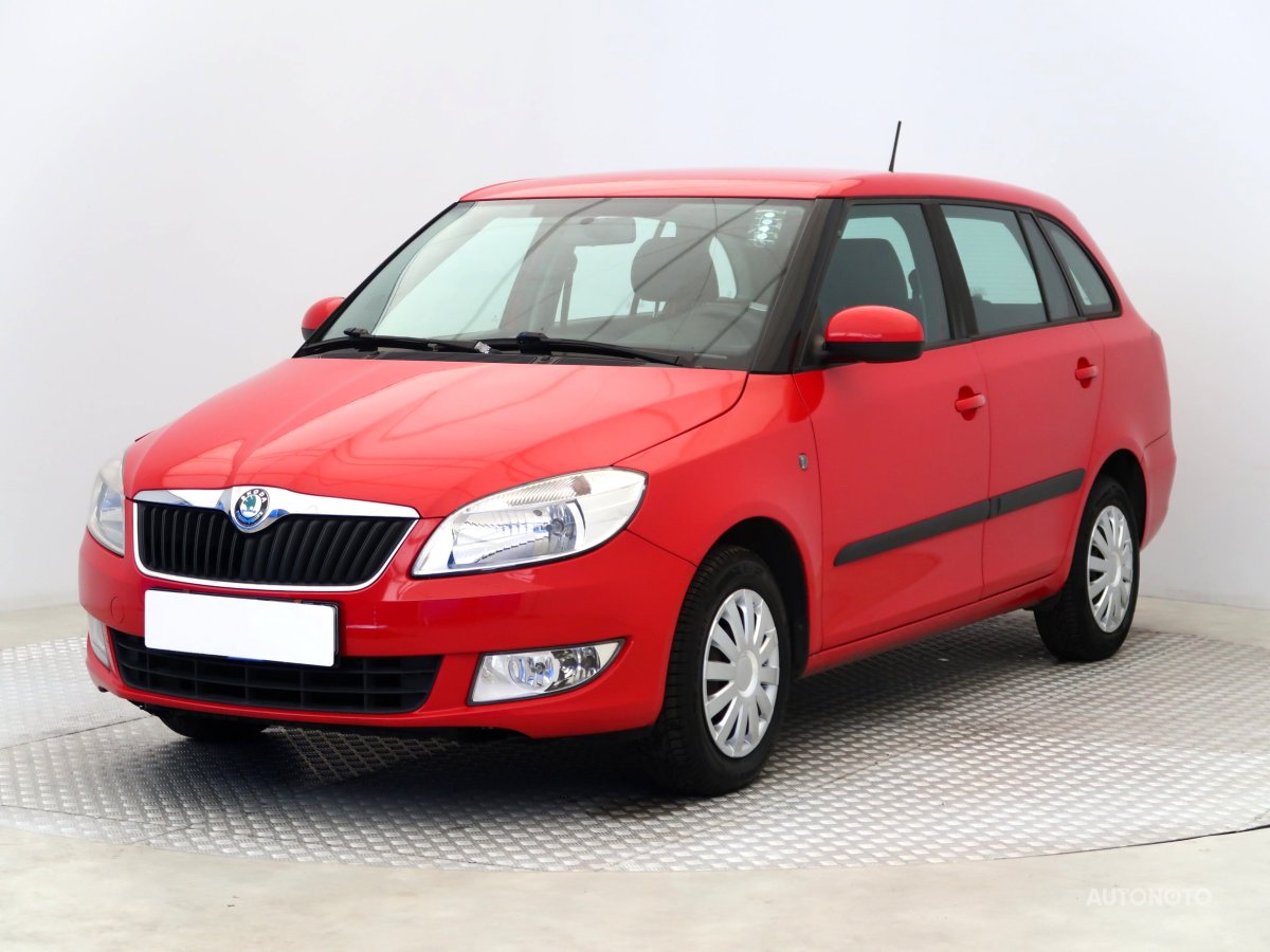 Škoda Fabia, 2011 - pohled č. 3