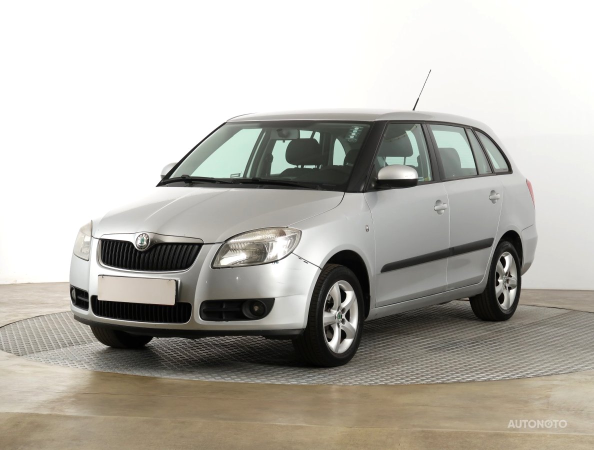 Škoda Fabia, 2009 - pohled č. 3