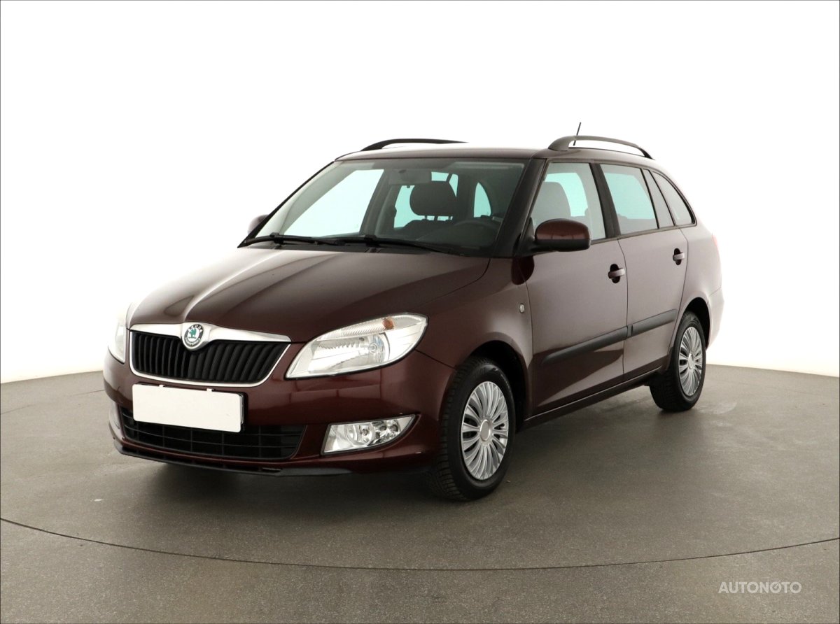 Škoda Fabia, 2011 - pohled č. 3