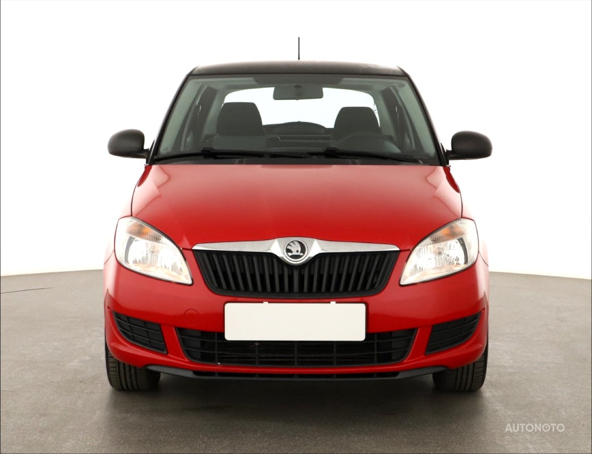 Škoda Fabia, 2013 - pohled č. 2