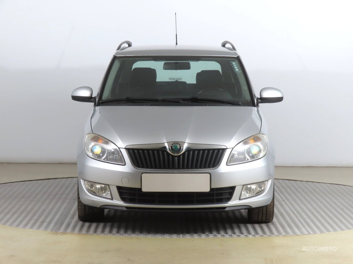 Škoda Fabia, 2011 - pohled č. 2