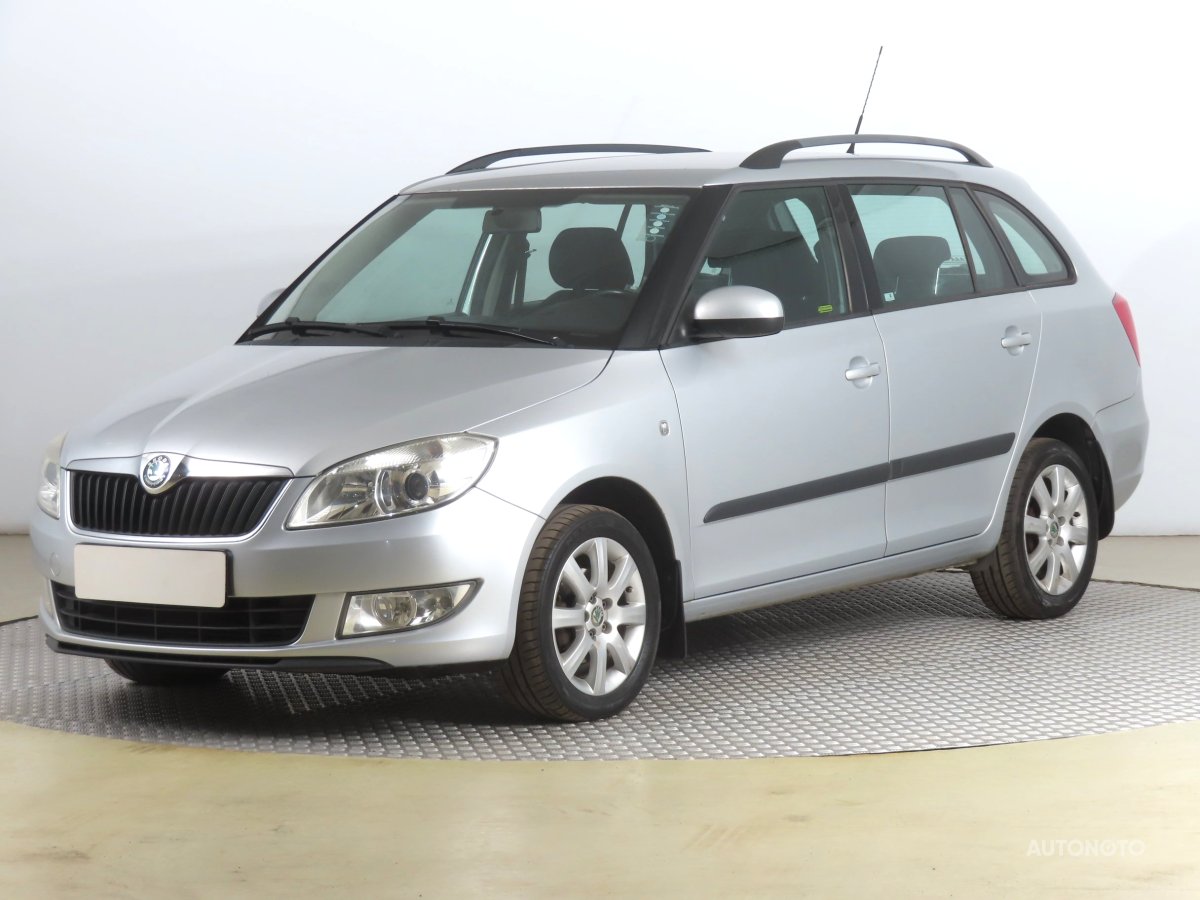 Škoda Fabia, 2011 - pohled č. 3