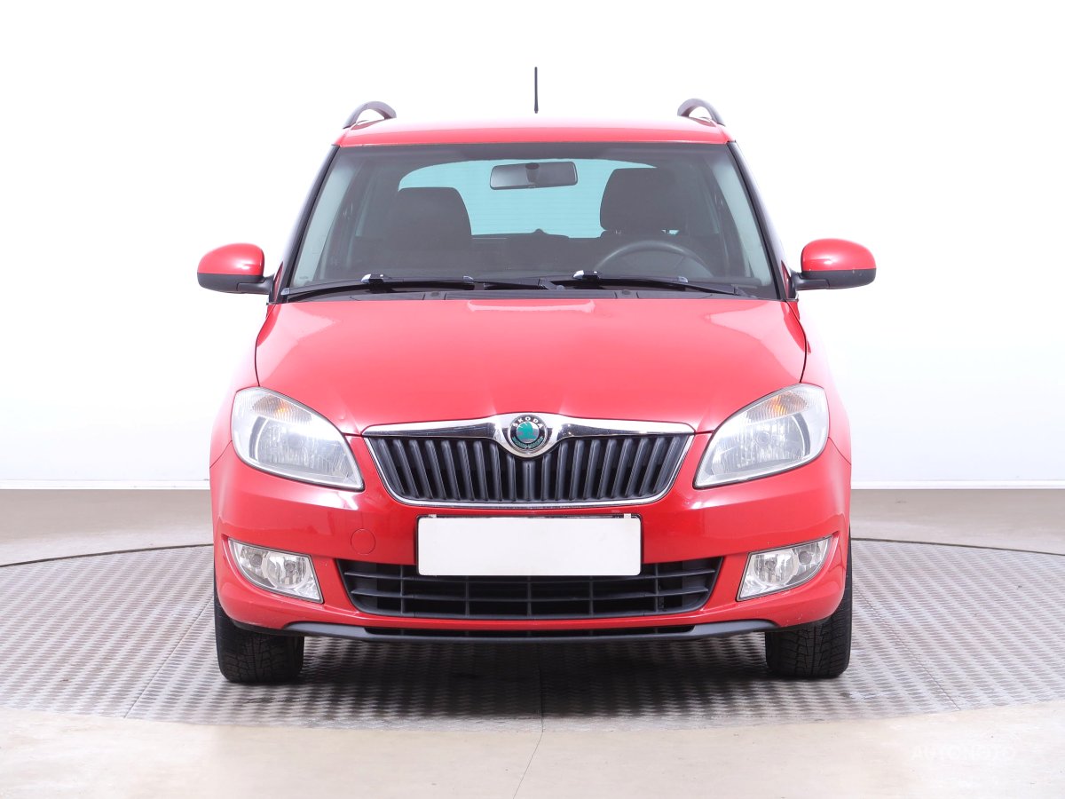 Škoda Fabia, 2012 - pohled č. 2