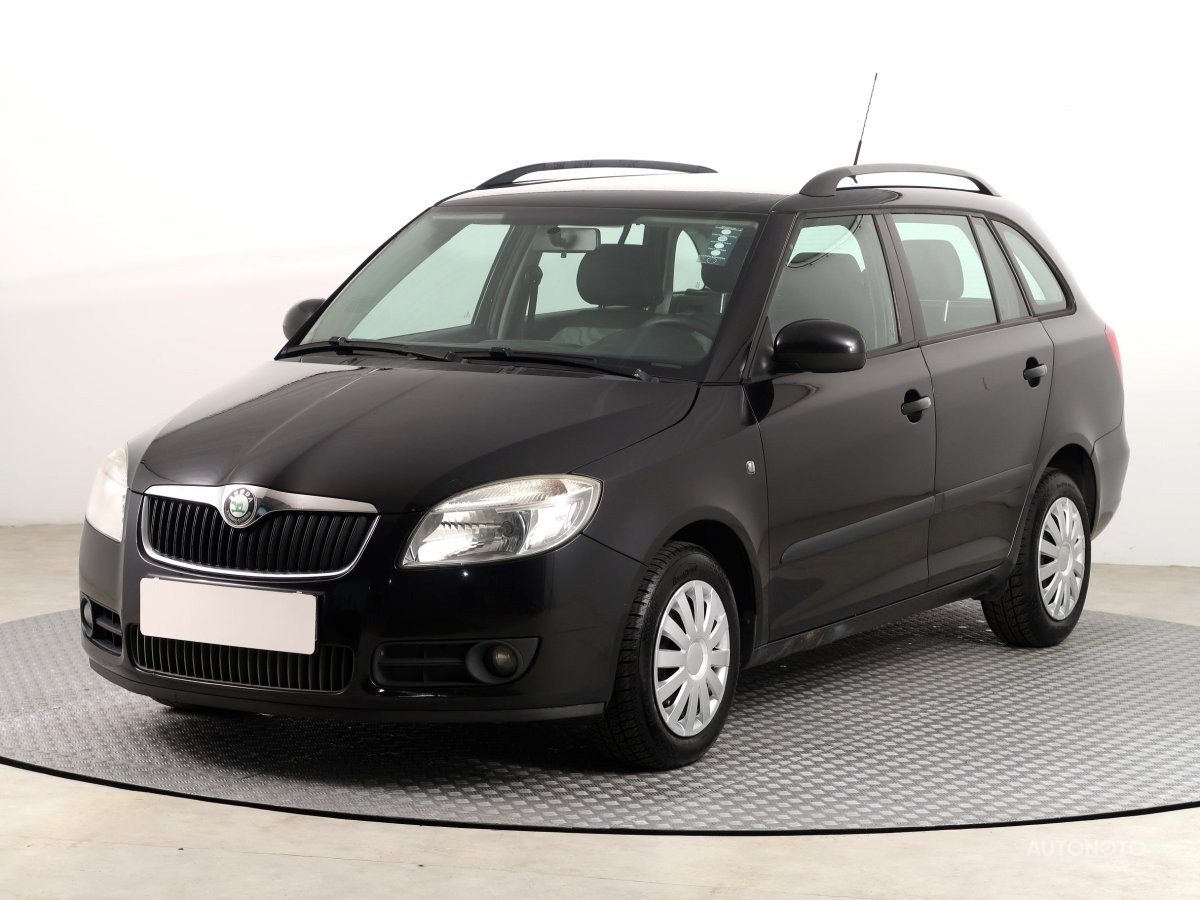 Škoda Fabia, 2009 - pohled č. 3