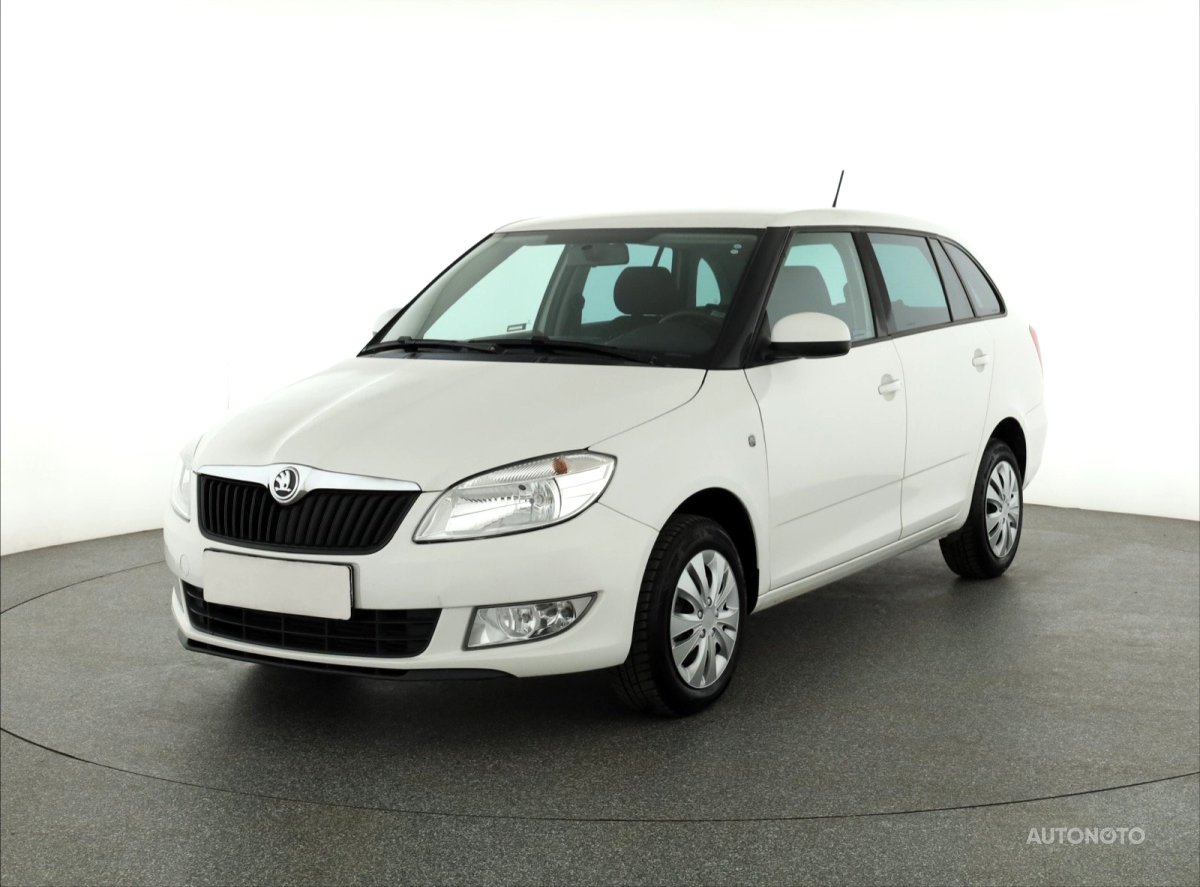 Škoda Fabia, 2013 - pohled č. 3
