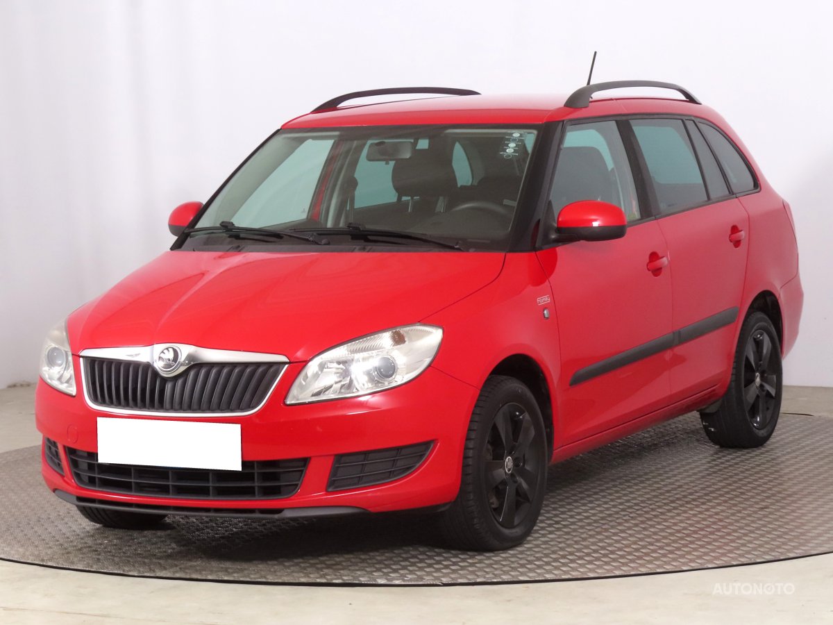 Škoda Fabia, 2013 - pohled č. 3
