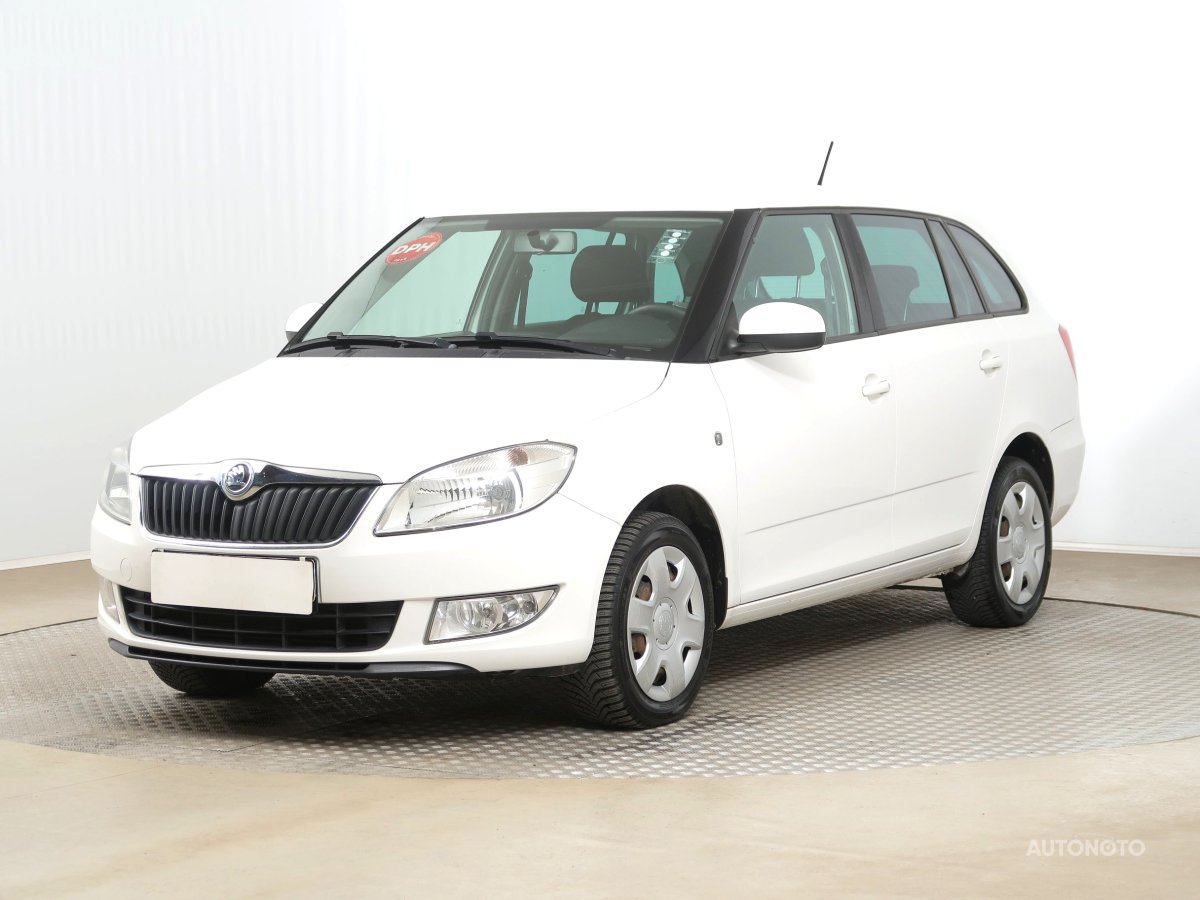Škoda Fabia, 2014 - pohled č. 3