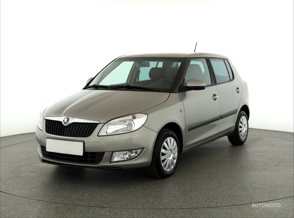 Škoda Fabia, 2013 - pohled č. 3