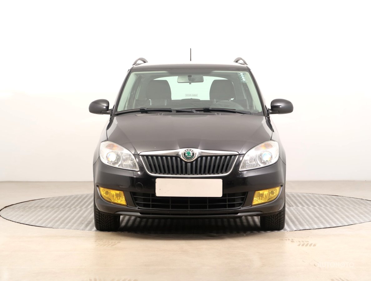 Škoda Fabia, 2012 - pohled č. 2