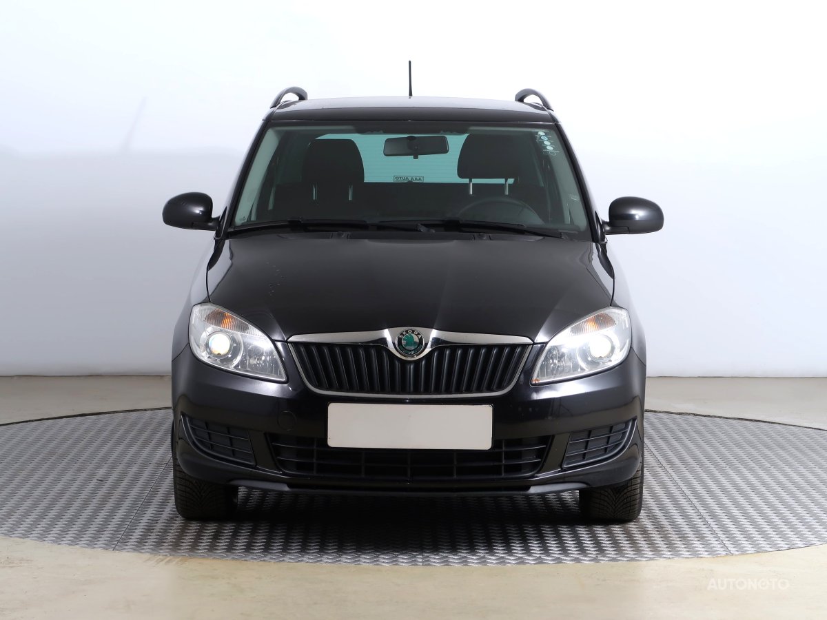 Škoda Fabia, 2012 - pohled č. 2