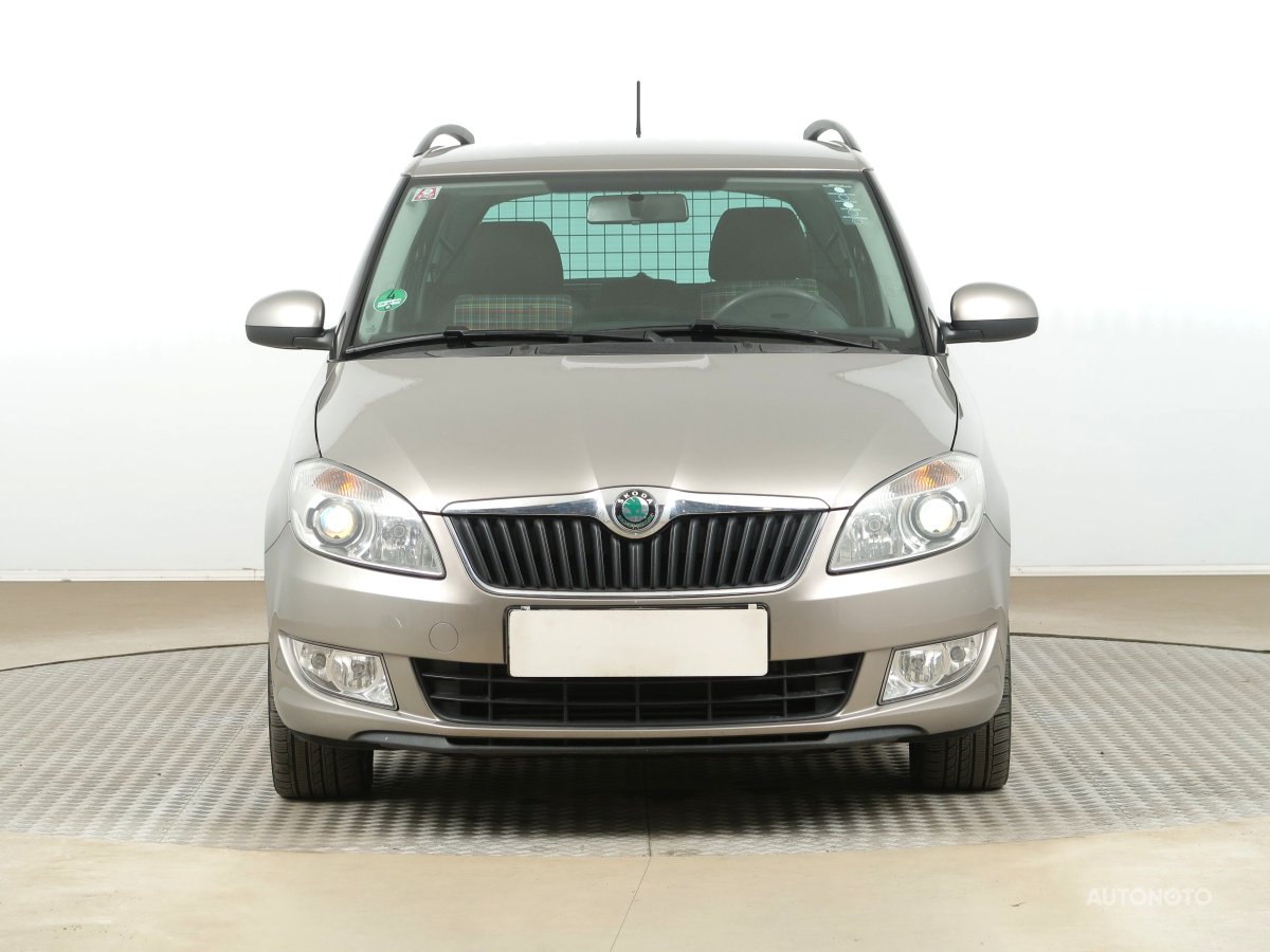 Škoda Fabia, 2012 - pohled č. 2