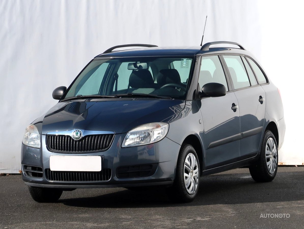 Škoda Fabia, 2010 - pohled č. 3