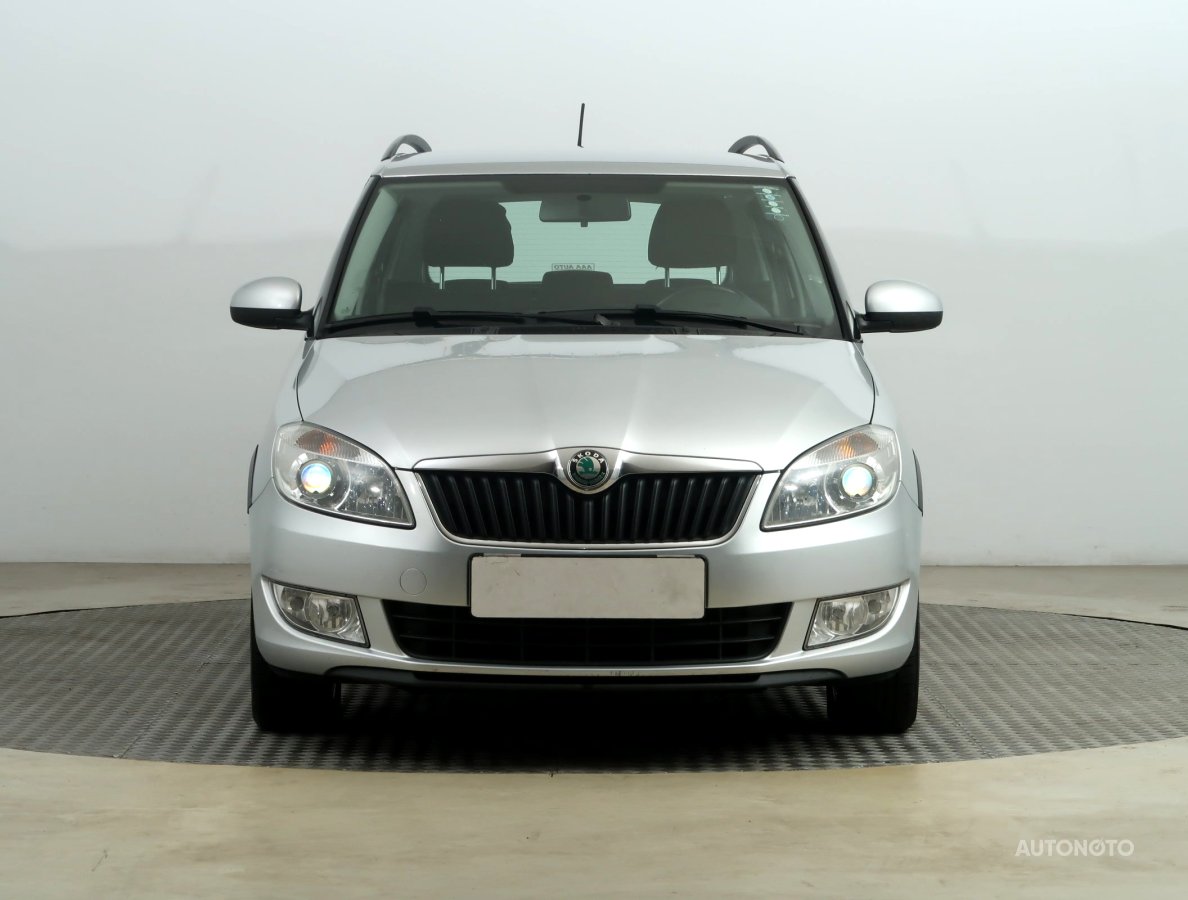 Škoda Fabia, 2012 - pohled č. 2