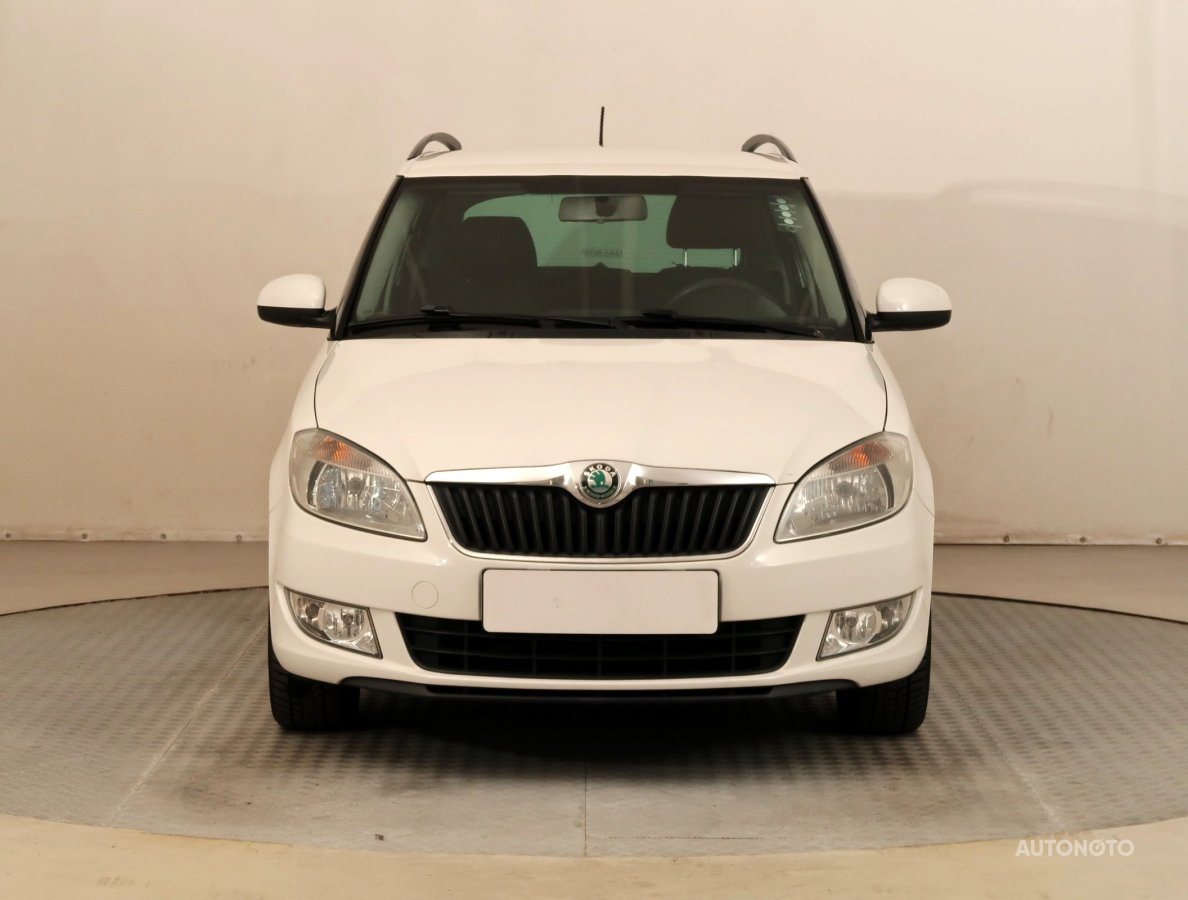 Škoda Fabia, 2012 - pohled č. 2
