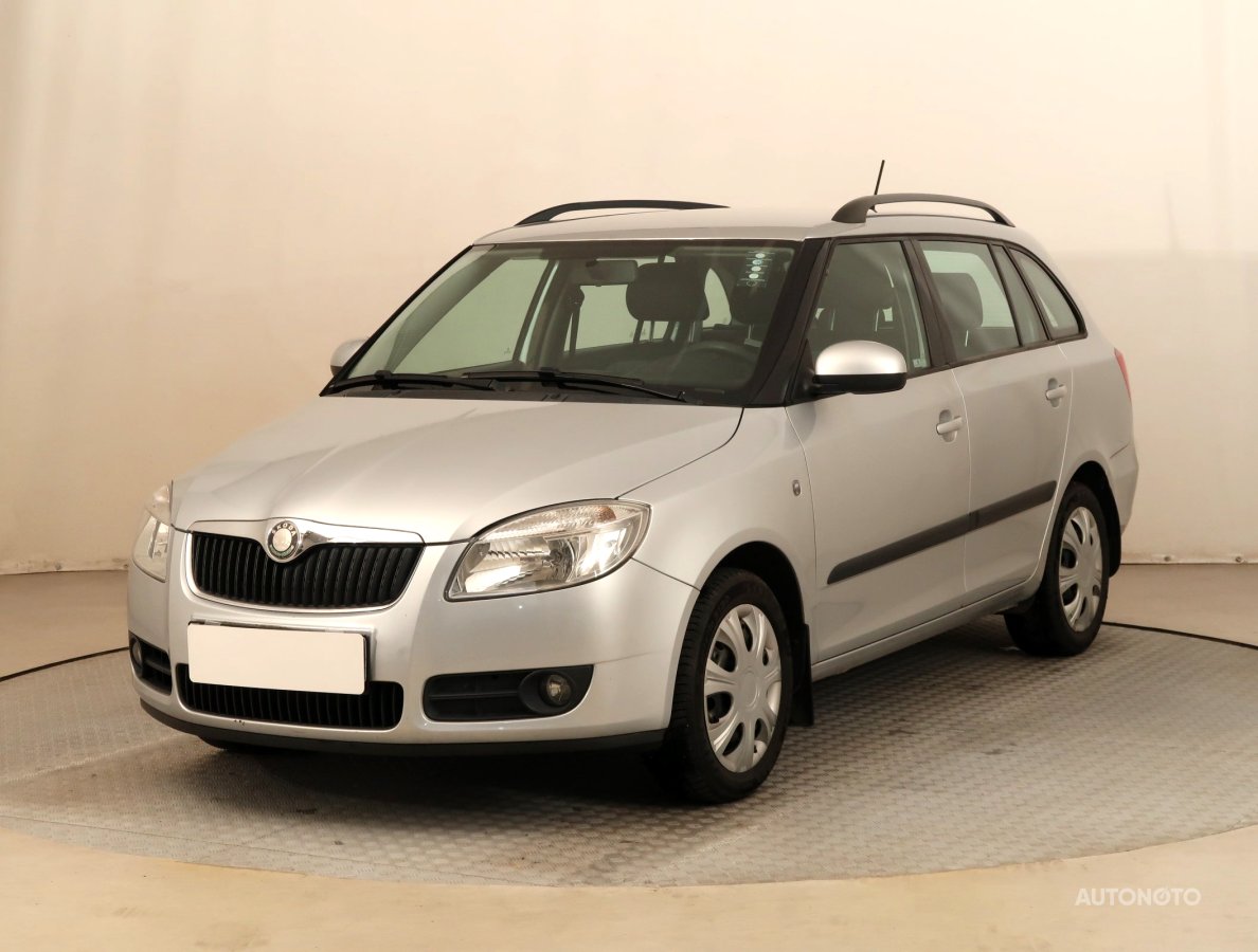 Škoda Fabia, 2009 - pohled č. 3