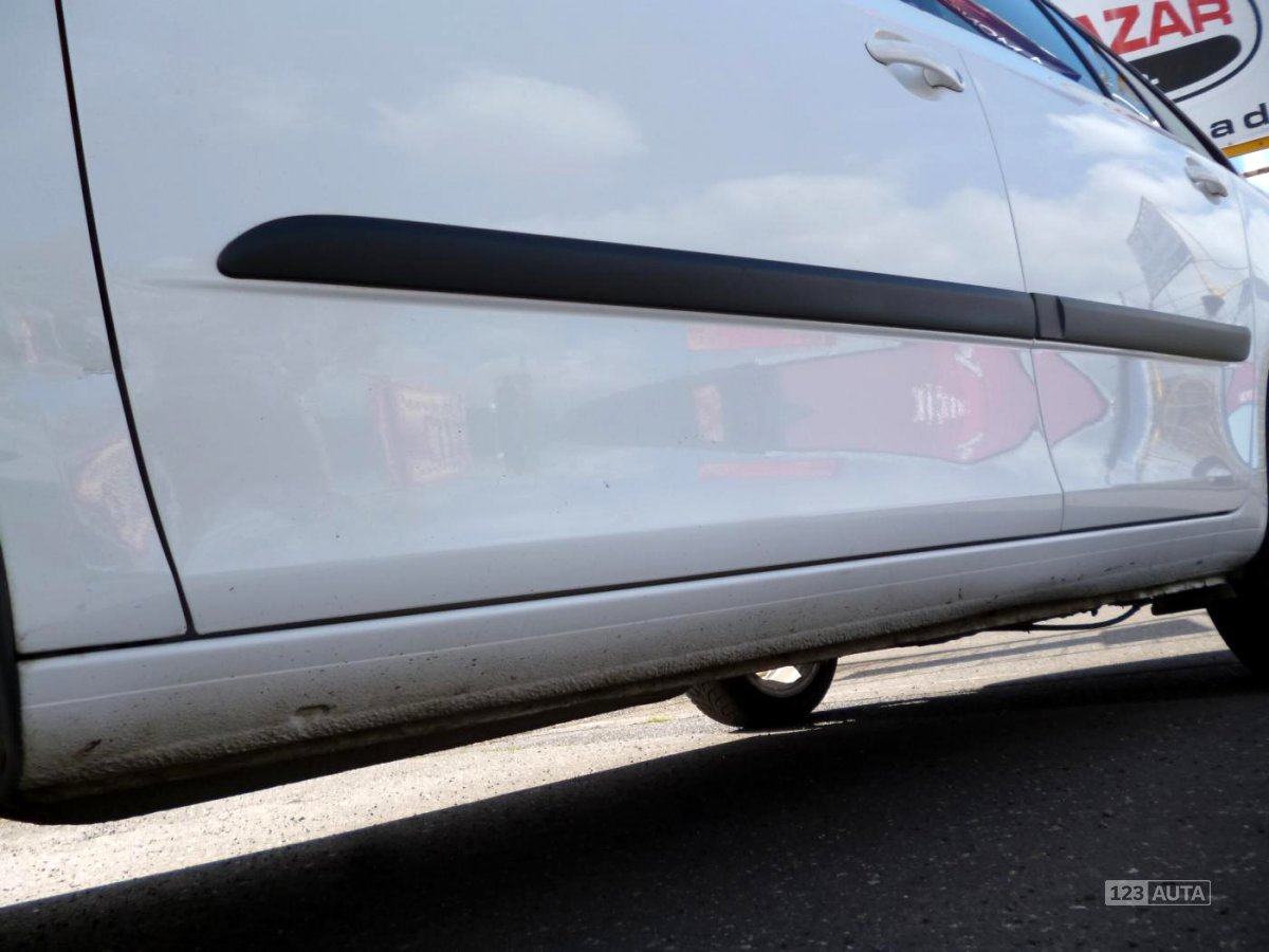 Škoda Fabia, 2011 - pohled č. 26