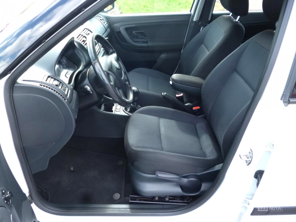 Škoda Fabia, 2011 - pohled č. 9