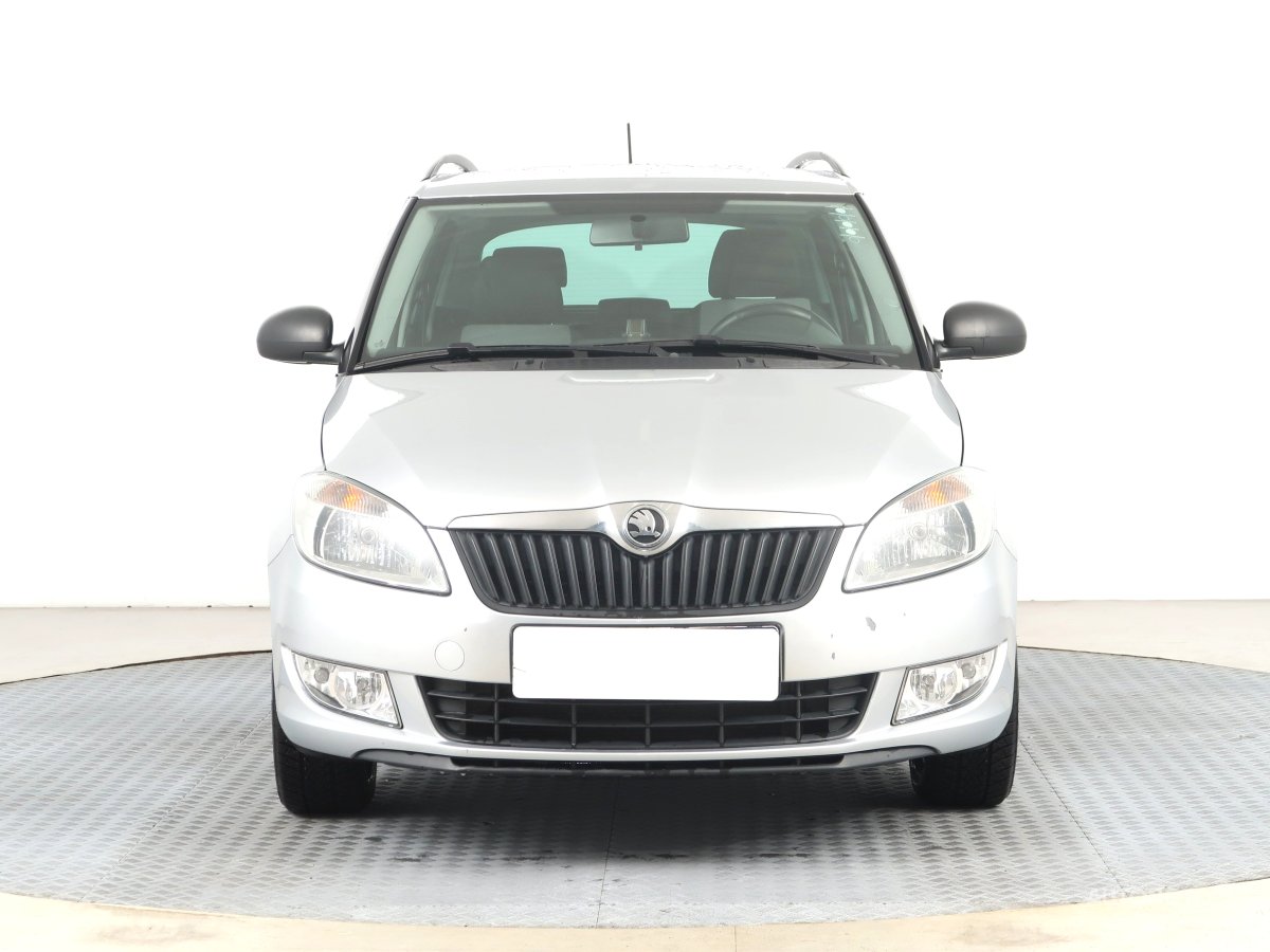 Škoda Fabia, 2013 - pohled č. 2