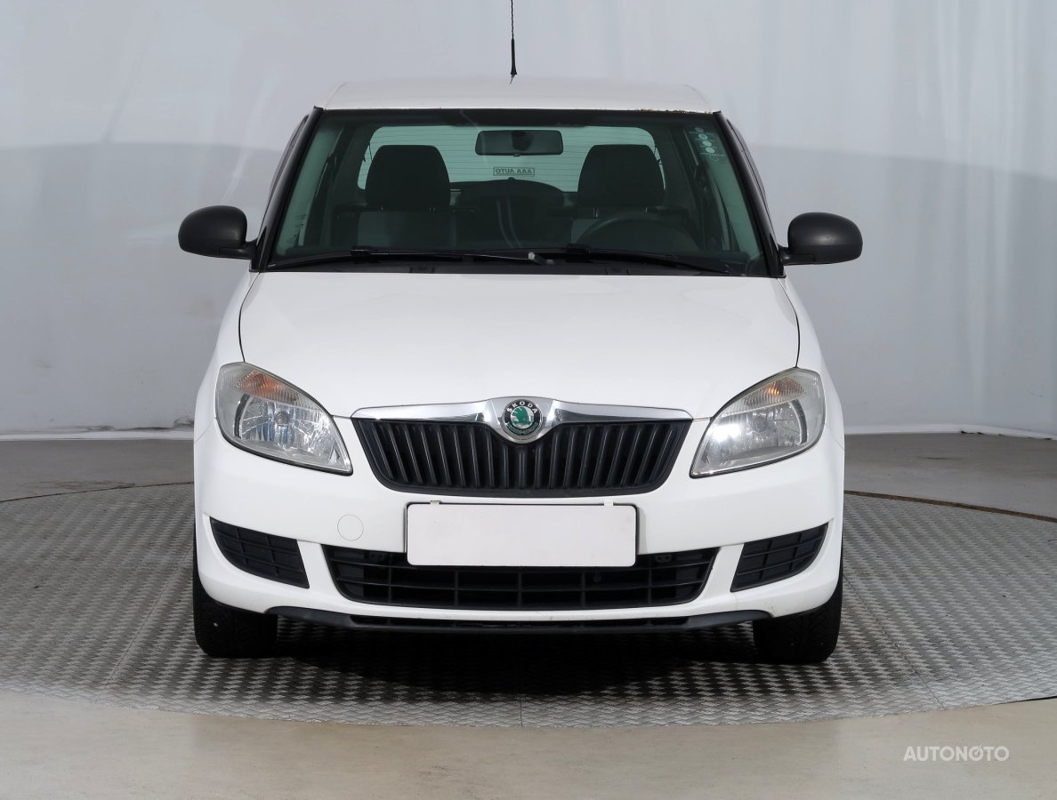 Škoda Fabia, 2011 - pohled č. 2