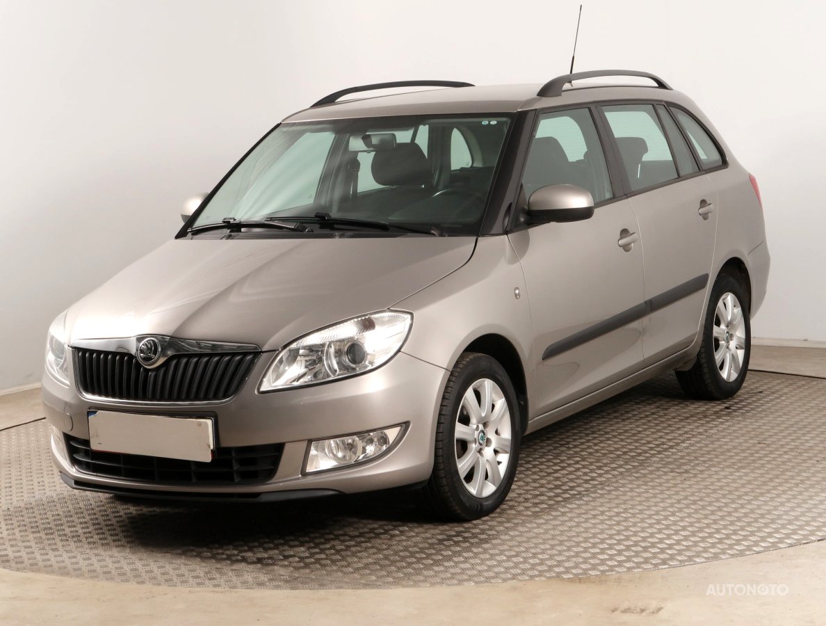 Škoda Fabia, 2011 - pohled č. 3