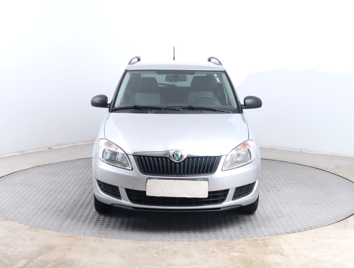 Škoda Fabia, 2011 - pohled č. 2