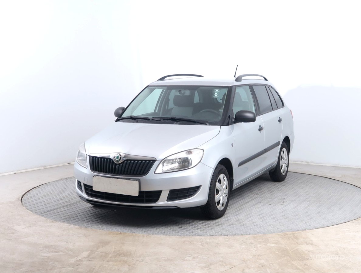 Škoda Fabia, 2011 - pohled č. 3