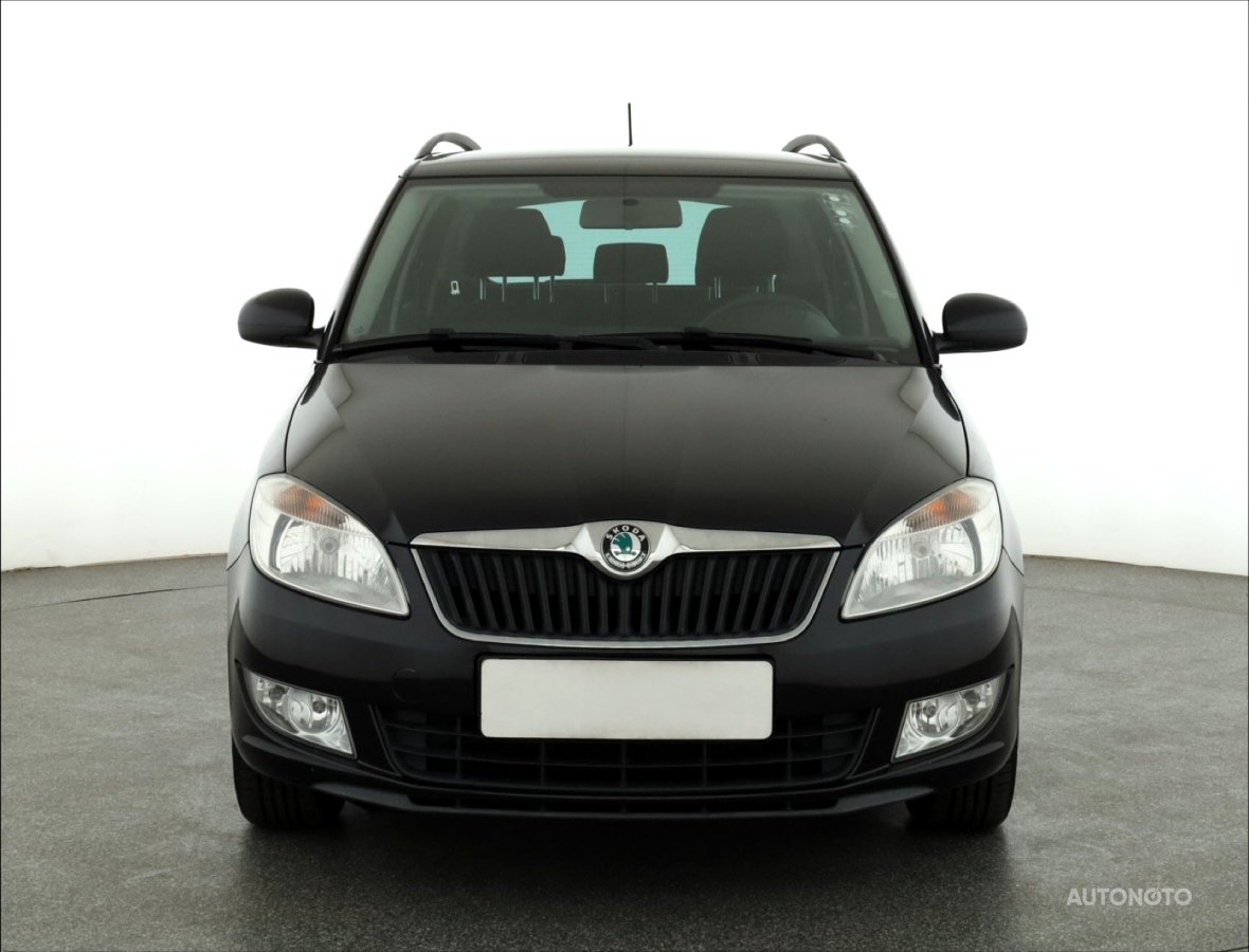 Škoda Fabia, 2012 - pohled č. 2