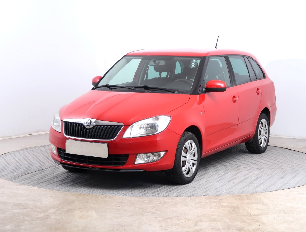 Škoda Fabia, 2014 - pohled č. 3