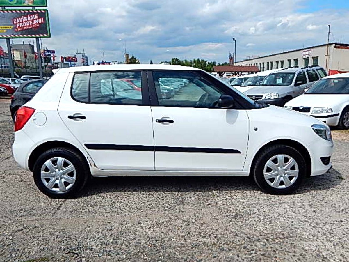 Škoda Fabia, 2010 - pohled č. 4