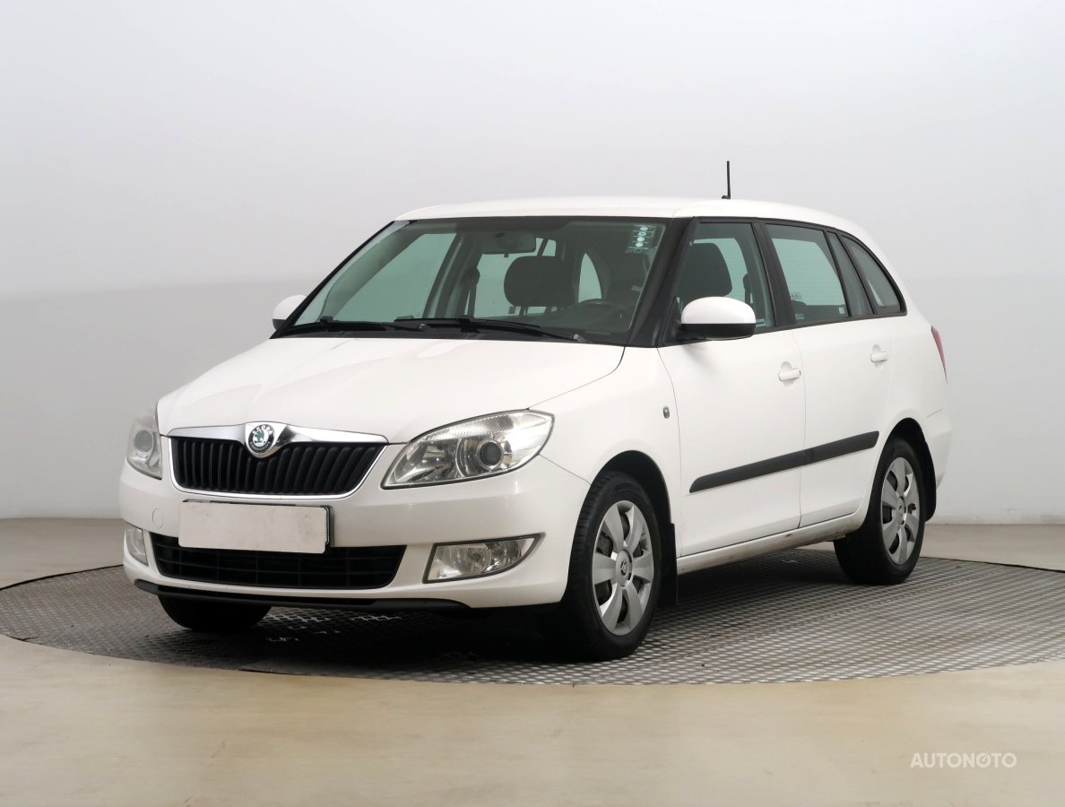Škoda Fabia, 2012 - pohled č. 3