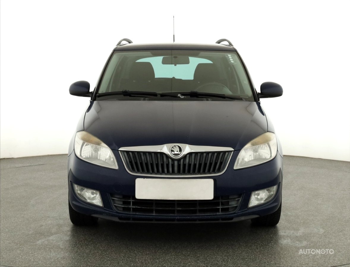 Škoda Fabia, 2010 - pohled č. 2