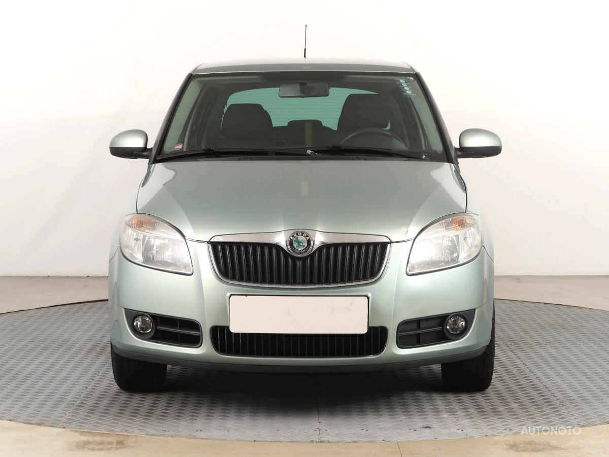 Škoda Fabia, 2010 - pohled č. 2