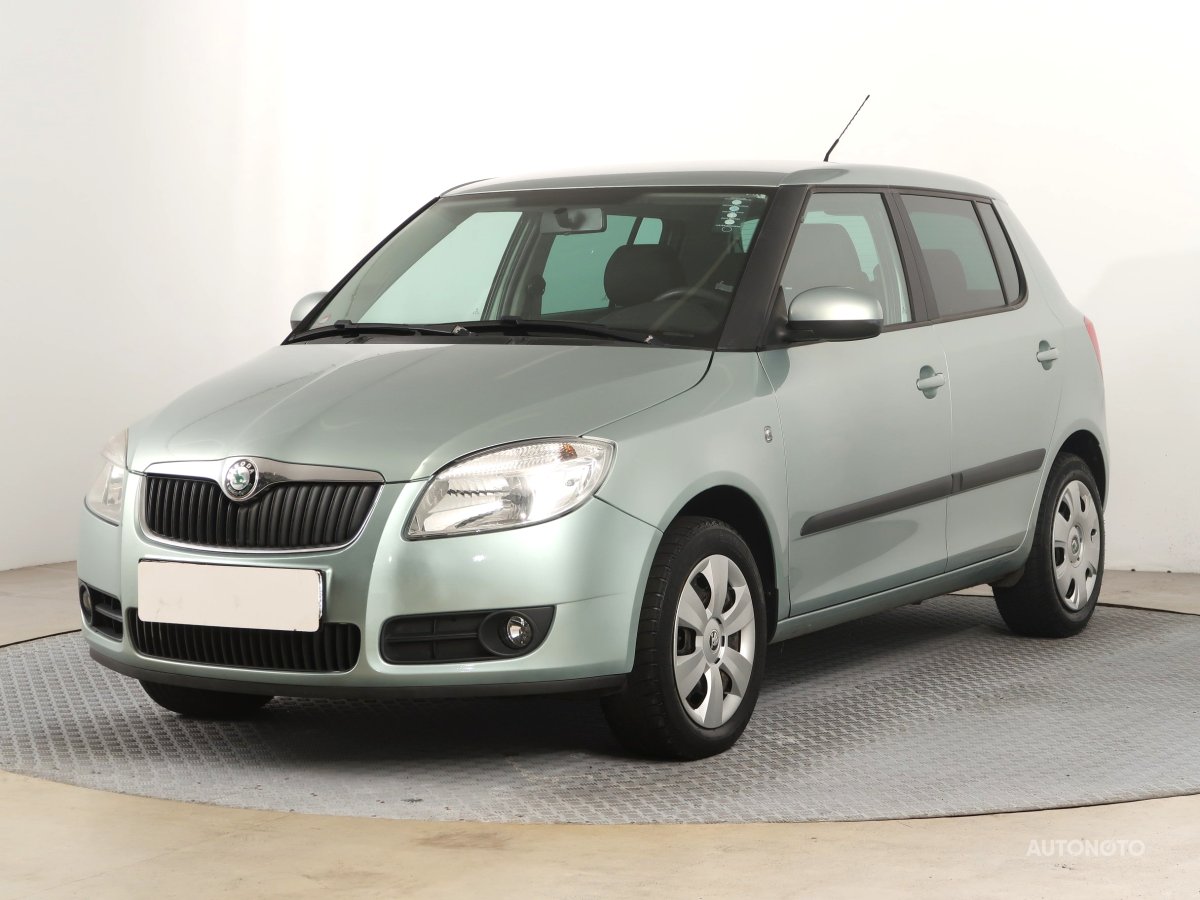 Škoda Fabia, 2010 - pohled č. 3
