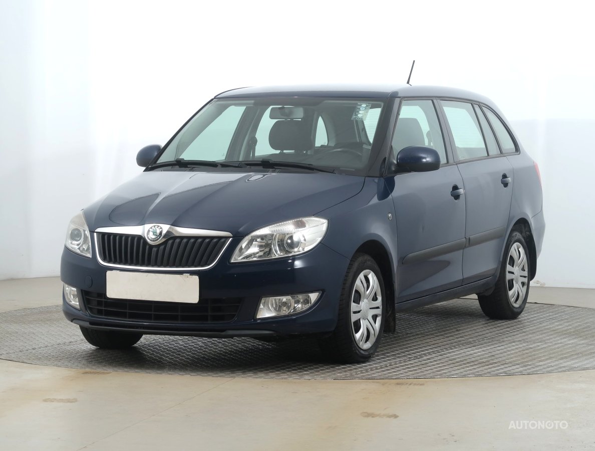 Škoda Fabia, 2012 - pohled č. 3
