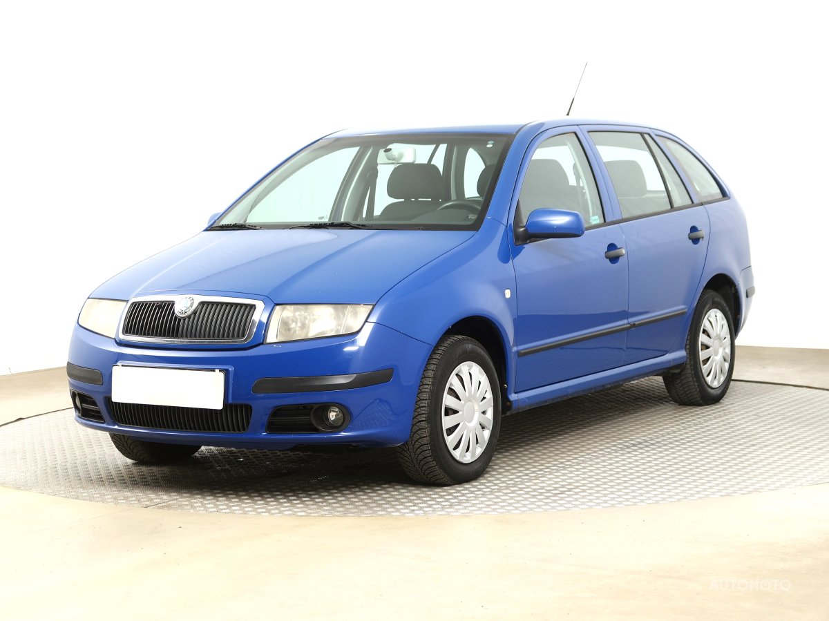 Škoda Fabia, 2004 - pohled č. 3