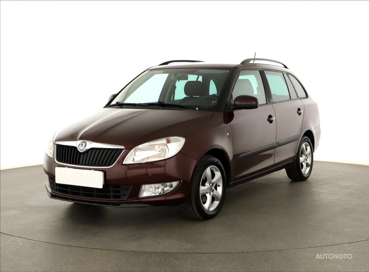 Škoda Fabia, 2012 - pohled č. 3