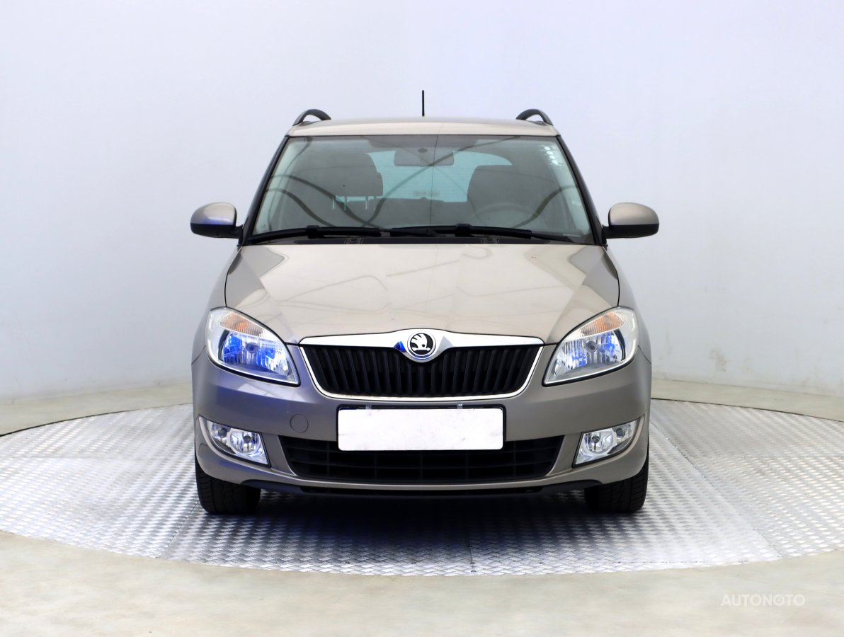 Škoda Fabia, 2013 - pohled č. 2