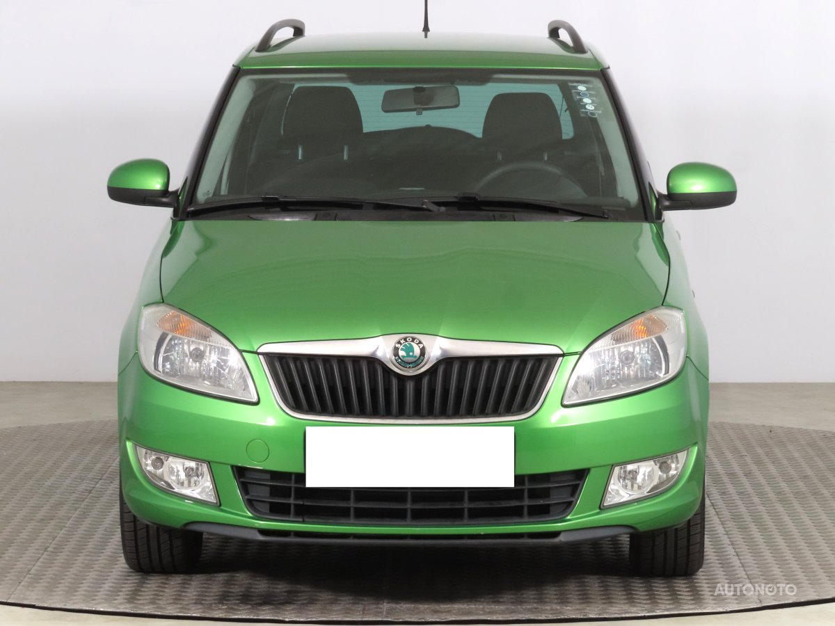 Škoda Fabia, 2011 - pohled č. 2