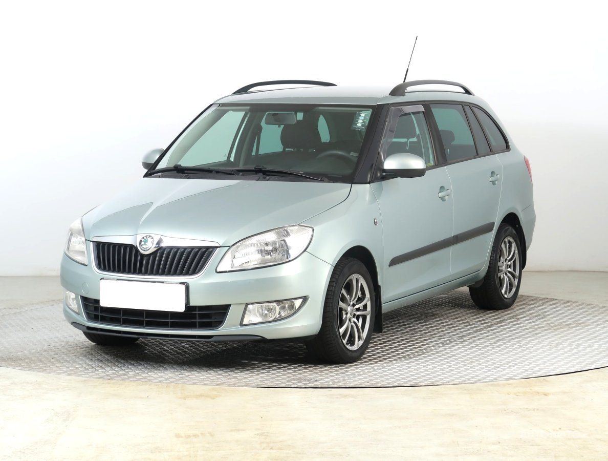 Škoda Fabia, 2010 - pohled č. 3