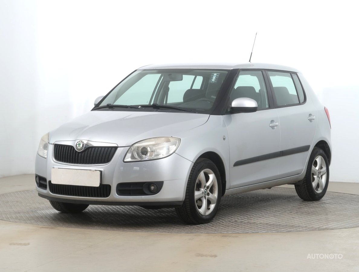 Škoda Fabia, 2010 - pohled č. 3