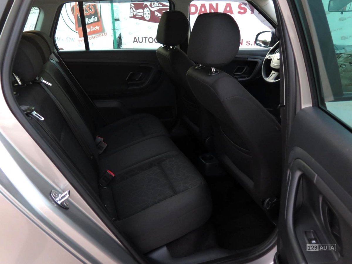 Škoda Fabia, 2012 - pohled č. 15