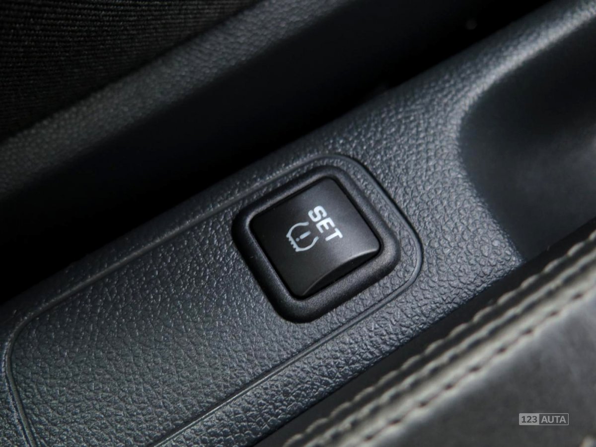 Škoda Fabia, 2012 - pohled č. 22