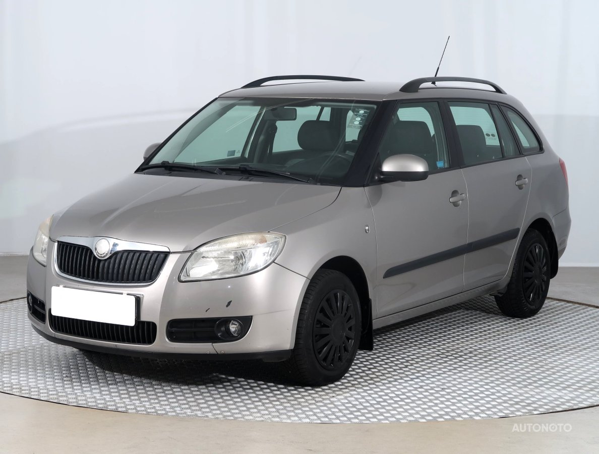 Škoda Fabia, 2008 - pohled č. 3