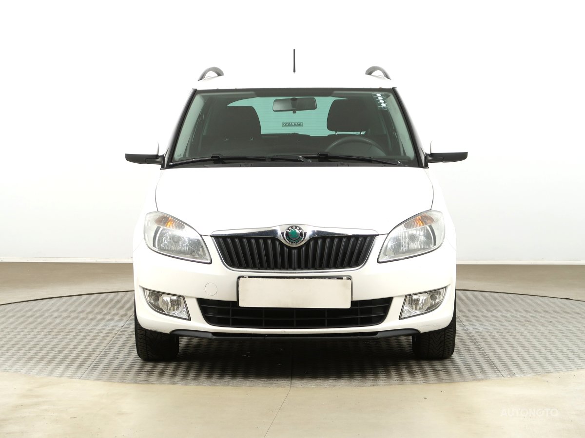 Škoda Fabia, 2012 - pohled č. 2