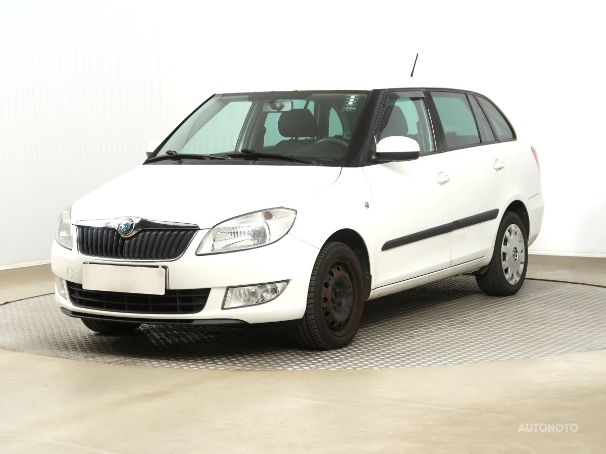 Škoda Fabia, 2012 - pohled č. 3
