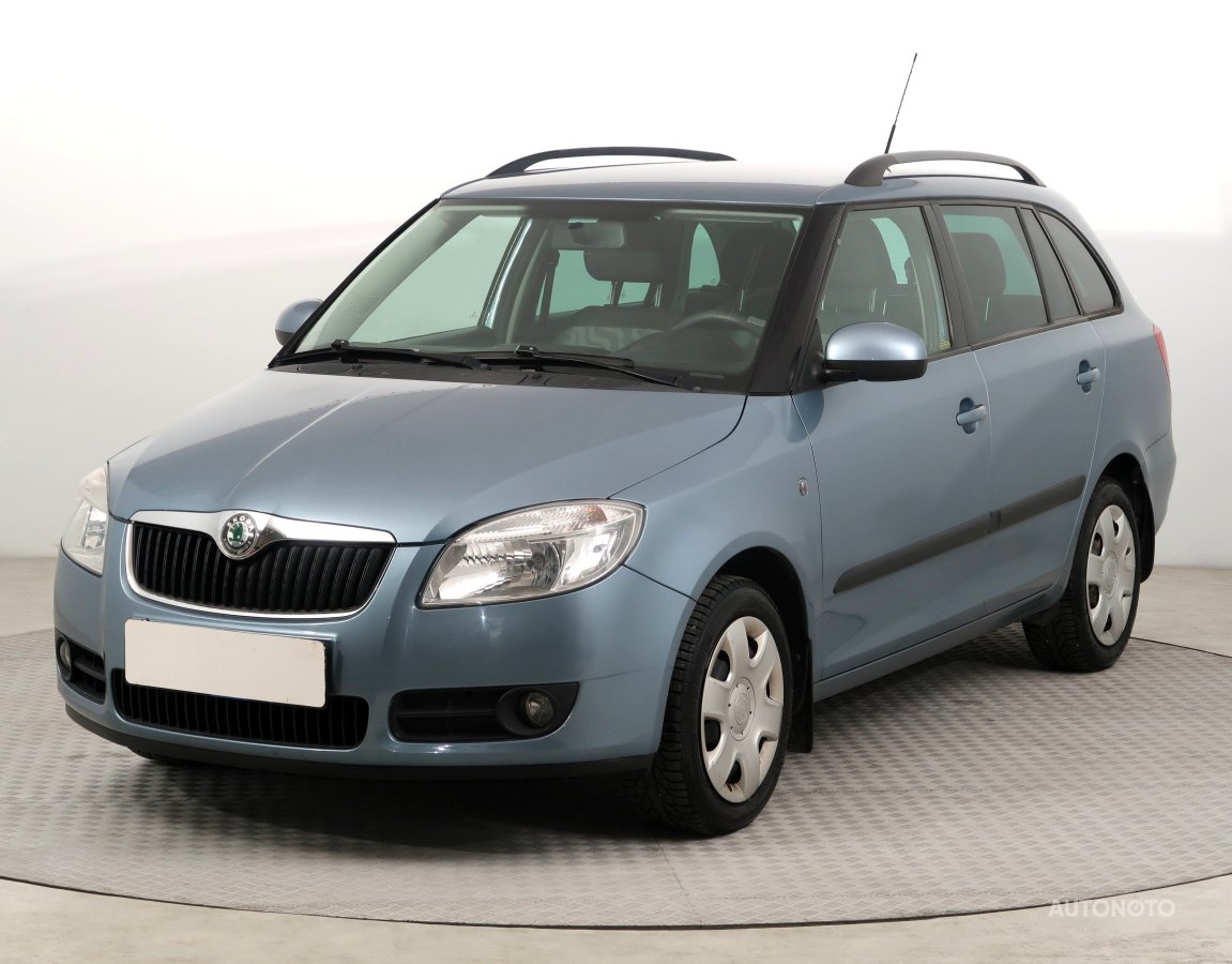 Škoda Fabia, 2010 - pohled č. 3
