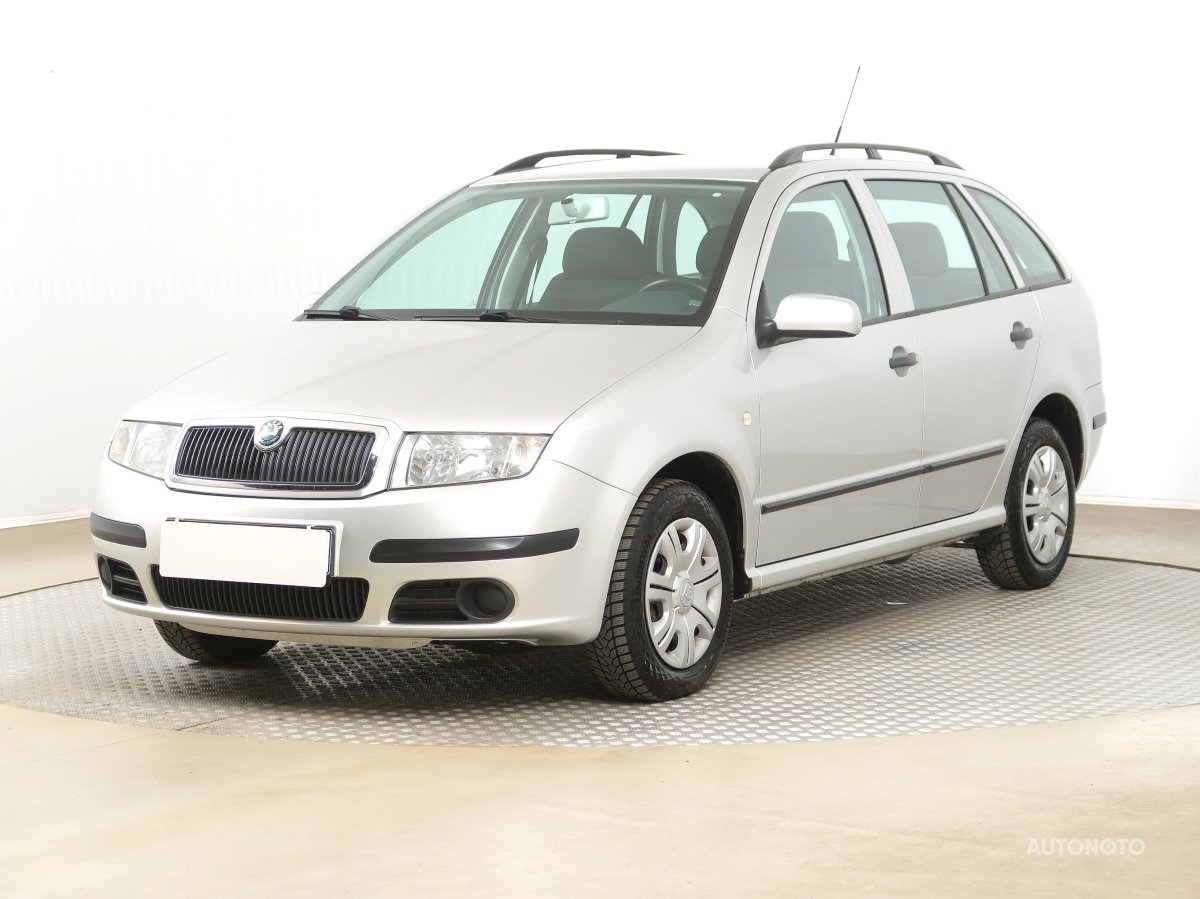 Škoda Fabia, 2005 - pohled č. 3