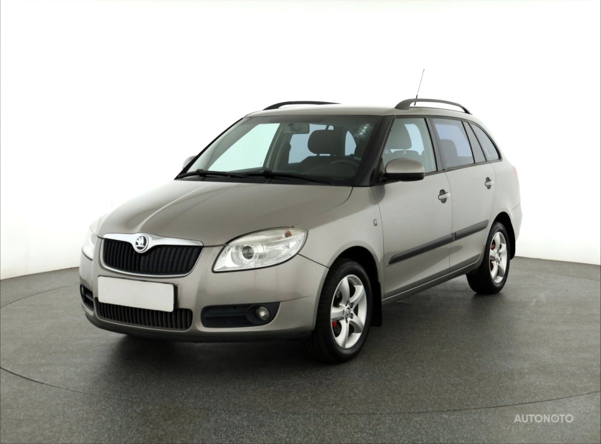 Škoda Fabia, 2008 - pohled č. 3