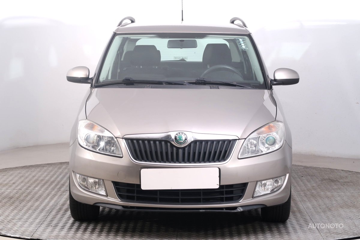 Škoda Fabia, 2011 - pohled č. 2